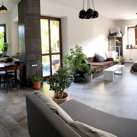 Apartman V Prvorepublikove Vile Apartment